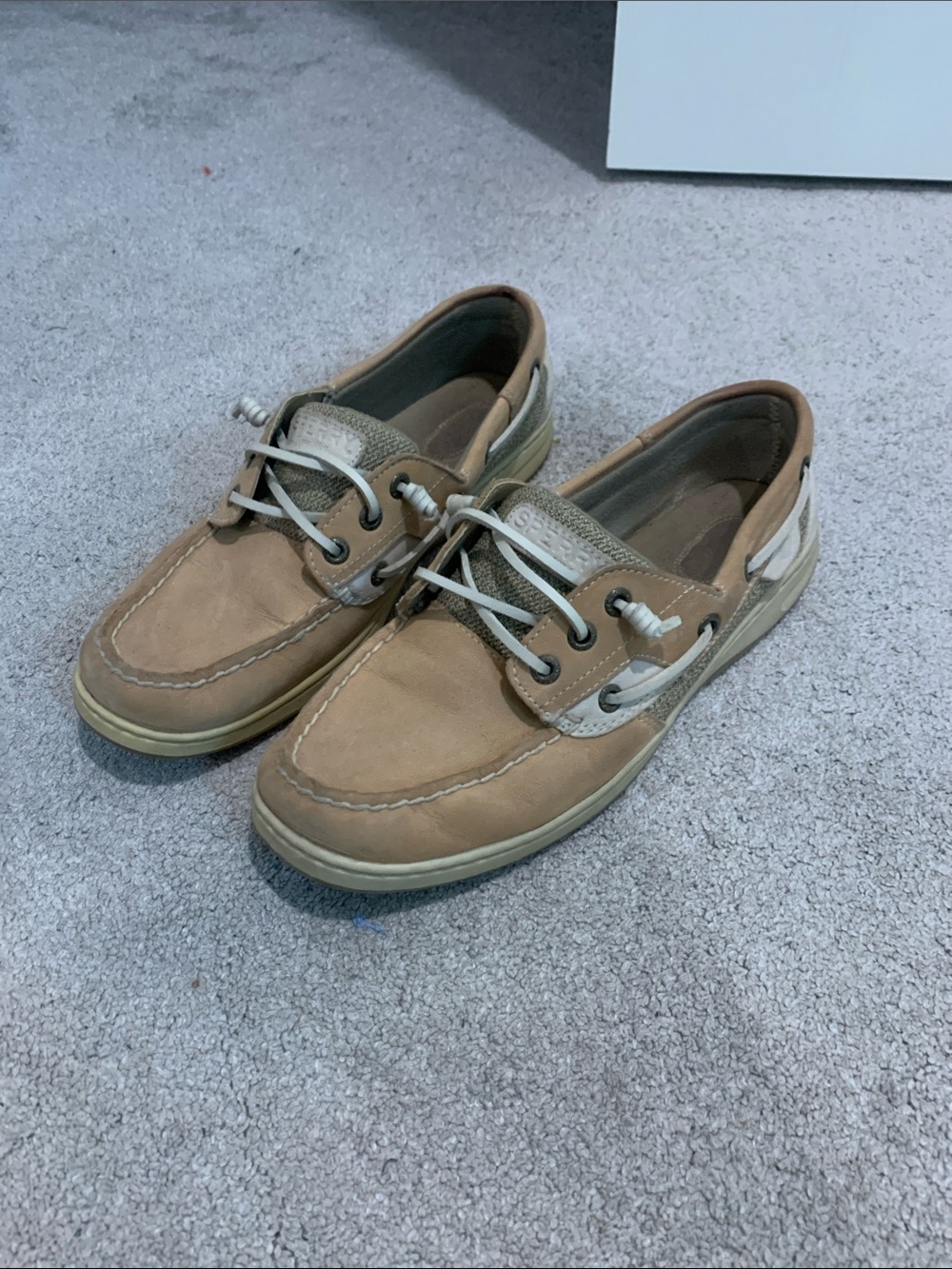 Sperry Women's Tan & White Boat Shoes